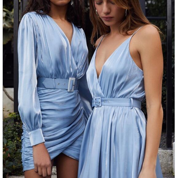 Song of Style REVOLVE Baby Light Blue Tucker Mini Dress sz XS Faux Wrap Belt - Picture 16 of 16